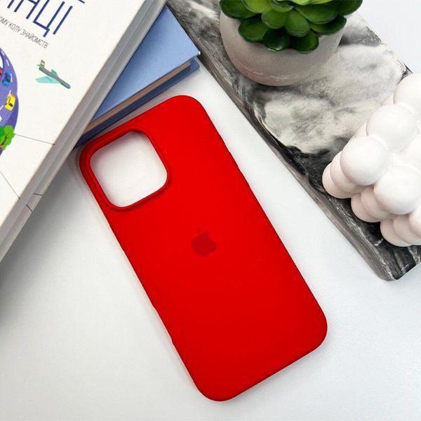 Силиконовый чехол для iPhone 16 Pro Red 666-01218 фото