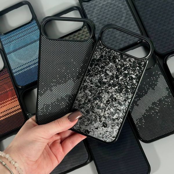 Чохол Gloss Elite Carbonique Magnetic для iPhone 17 Pixel Grey 208-06292 фото