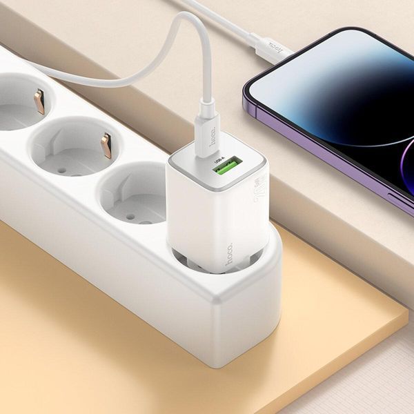 Мережевий зарядний пристрій HOCO N41 Almighty PD20W+QC3.0 charger White 656-01374 фото