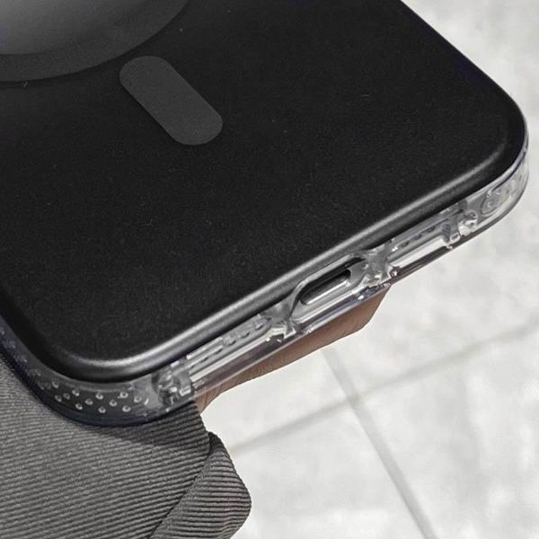 Чехол TPU+PC Phantom with MagSafe для Apple iPhone 16 (6.1") Black 555-02968 фото