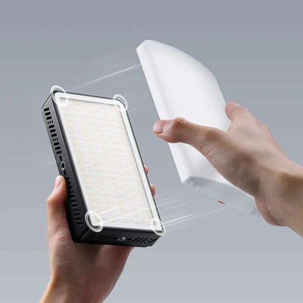 Відеосвітло Ulanzi LM-P40RGB Portable Video Light 40W RGB L130 фото