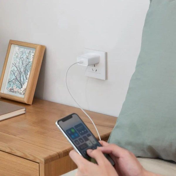 Сетевое зарядное устройство UGREEN CD127 PD 30W USB-C Wall Charger EU (UGR-70161) 656-01378 фото
