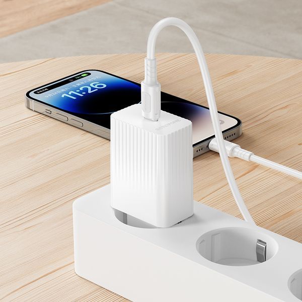 Мережевий зарядний пристрійз кабелем BOROFONE BAS75A Source single port PD30W charger set (C to iP) (EU) White 6941991122842 фото