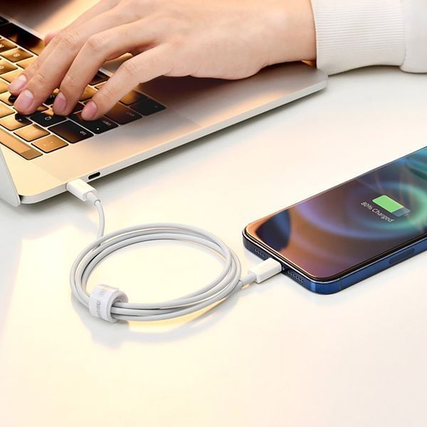 Кабель Baseus Superior Series Fast Charging Data Cable USB to iP 2.4A 2m White CALYS-C02 фото