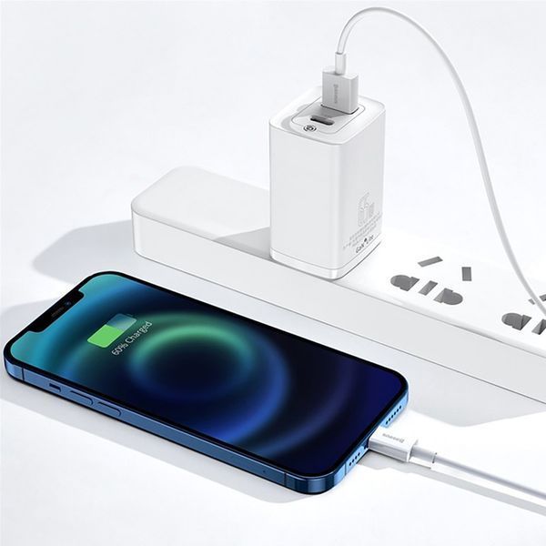 Кабель Baseus Superior Series Fast Charging Data Cable USB to iP 2.4A 2m White CALYS-C02 фото