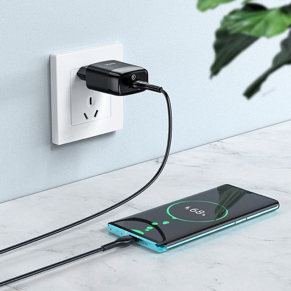 МЗП Hoco C72Q Glorious QC3.0 18W (1USB-A) + кабель USB to Type-C Чорний ILSO-00000041732-2 фото