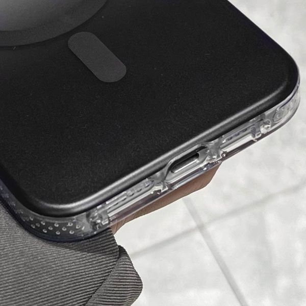 Чехол TPU+PC Phantom with MagSafe для Apple iPhone 15 (6.1") Black 555-02983 фото