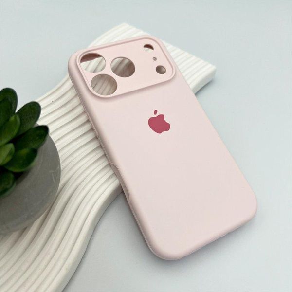 Силиконовый чехол с закрытой камерой для iPhone 17 Pro Dusty Pink 666-04287 фото