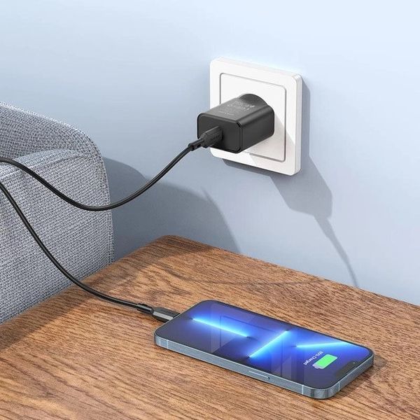 Комплект быстрой зарядки для iPhone Borofone BA71A Type-C to Lightning PD20W Черное 209-00248 фото