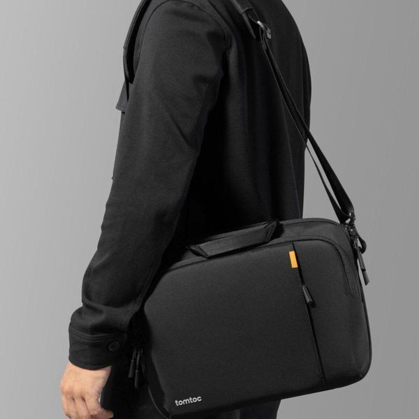Сумка Tomtoc Defender-A30 Laptop Shoulder Bag Black 15-16 Inch (A30F2D1) 656-00208 фото