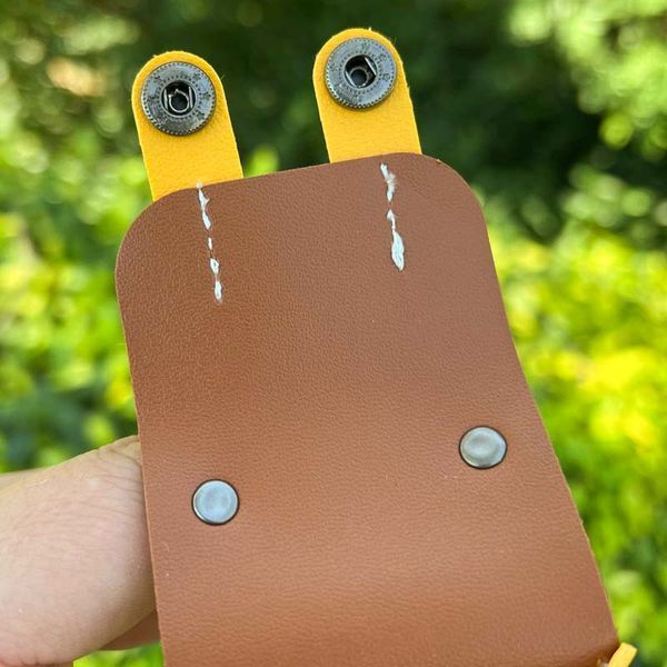 Шкіряний футляр Briefcase для навушників AirPods 1/2 Yellow 203-00390 фото