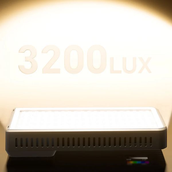 Накамерный свет Ulanzi K20 RGB 20W Panel light L207 фото