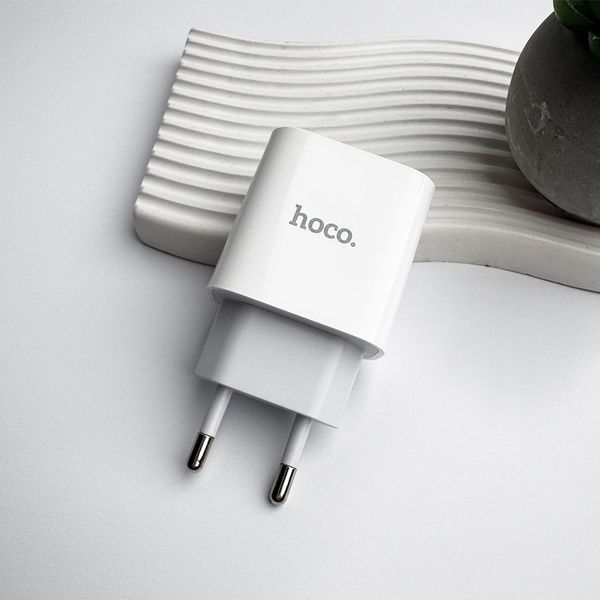 Мережевий зарядний пристрій з кабелем HOCO C76A Pro Majestic single port PD30W charger set (C to iP)(EU) White 6942007616317 фото