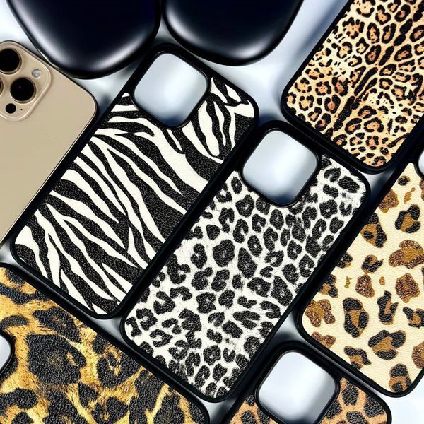 Шкіряна накладка Leopard Leather Magnetic для iPhone 15 Color №6 207-00253 фото
