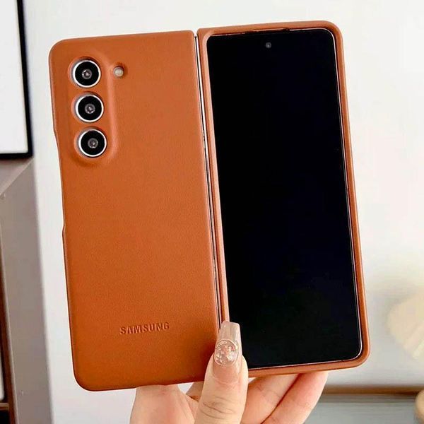 Шкіряний чохол Leather Case для Samsung Galaxy Z Fold5 Brown 555-03225 фото