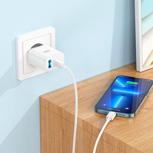 Сетевое зарядное устройство HOCO C105A Stage dual port PD20W+QC3.0 charger White 6931474782946 фото