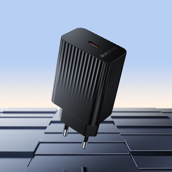 Сетевое зарядное устройство BOROFONE BAS75A Source single port PD30W charger Black 6941991122811 фото