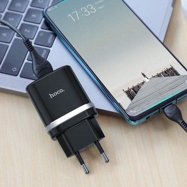 Мережевий зарядний пристрій HOCO C12Q Smart QC3.0 charger set(Type-C) 18W Black 656-01356 фото