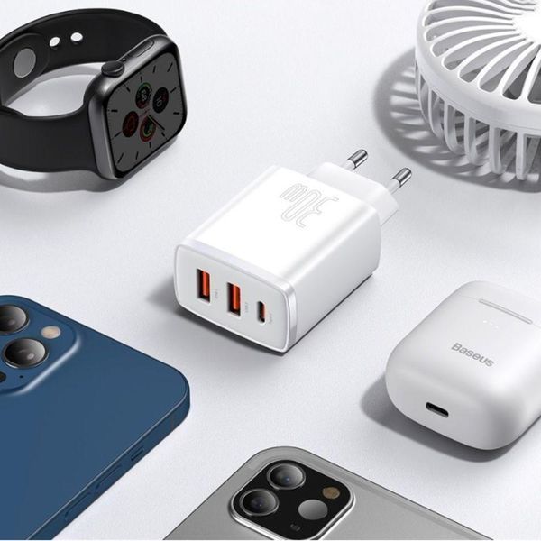 МЗП Baseus Compact Quick Charger 30W (Type-C + 2USB) White CCXJ-E02 фото