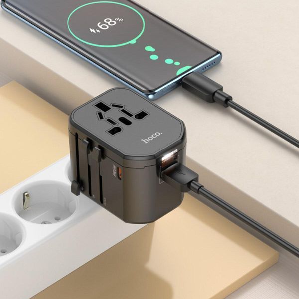 Универсальное зарядное устройство HOCO AC15 Walker three-port PD20W(1C2A) universal conversion charger Black 656-03188 фото
