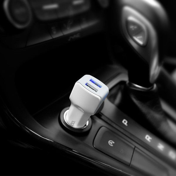 Автомобильное зарядное устройство HOCO Z23 имеет большой тип dual-port car charger set with iP cable White 656-00329 фото