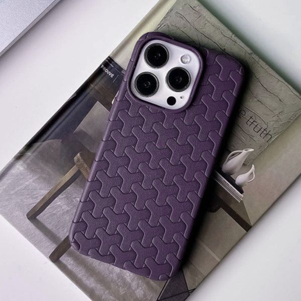 Чехол TPU Weaving для iPhone 14 (6.1") Purple 555-00379 фото