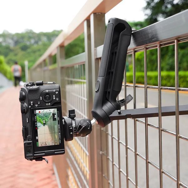 Ручка миништатив Ulanzi TT38 One-click Opening Tripod T070GBB1 фото