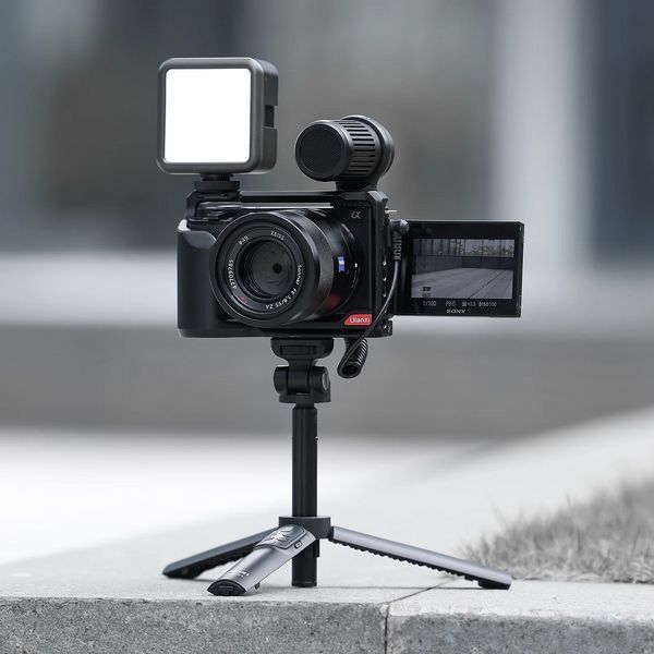 Штатив Ulanzi Vijim Wireless Remote Control Tripod (UV-2888 RMT-01) 2888 фото